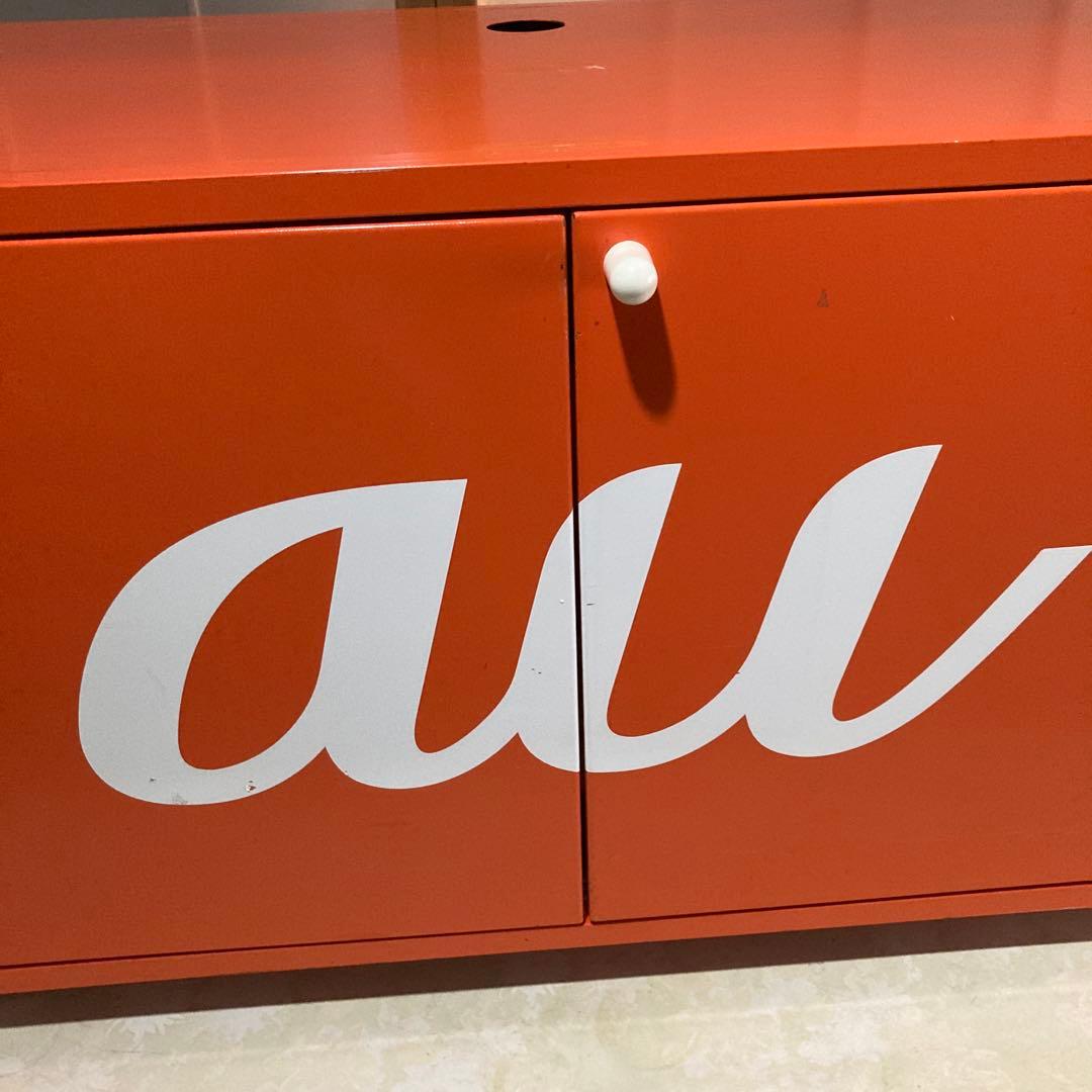 ポップ家具　店舗什器　非売品　au スチール棚