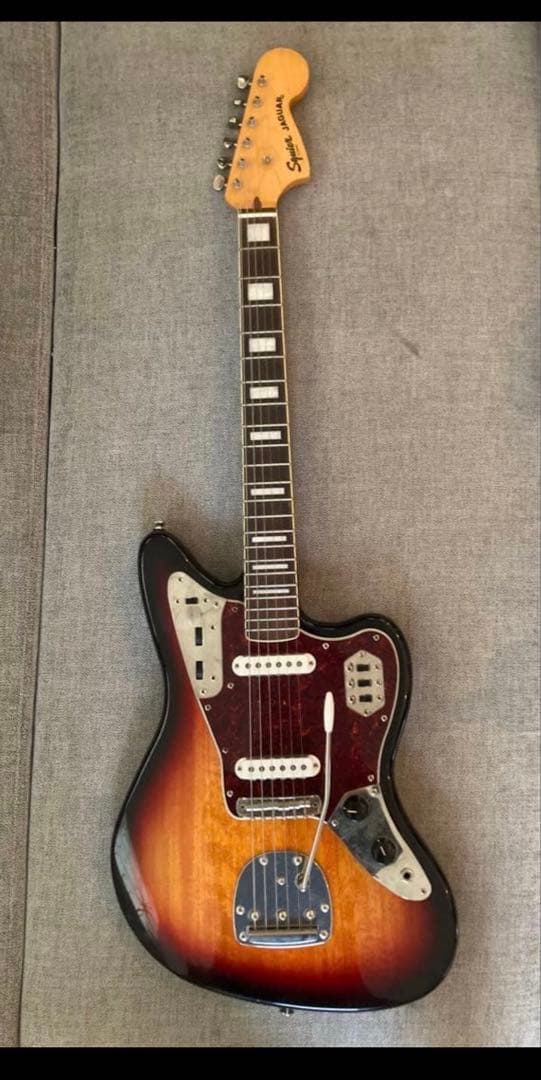 ギター SQUIER Classic Vibe 70s Jaguar 3TS