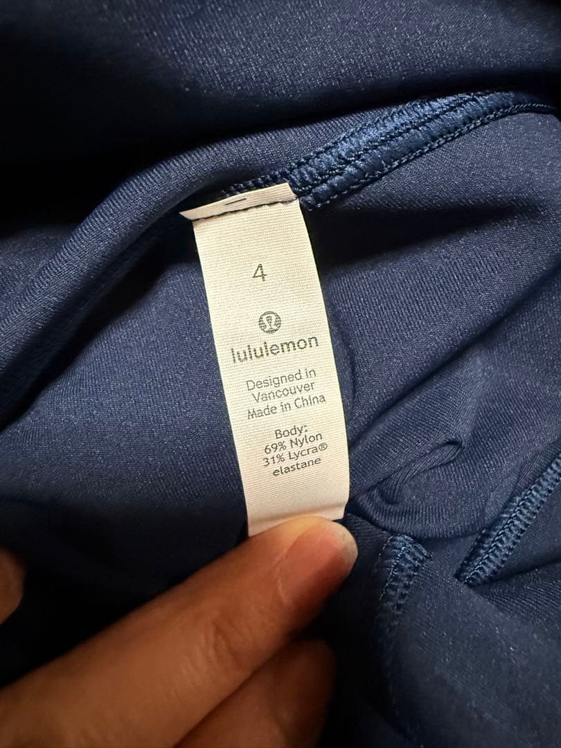 lululemon 新品未使用　ハイライズタイツ25インチ サイズ4 紺色