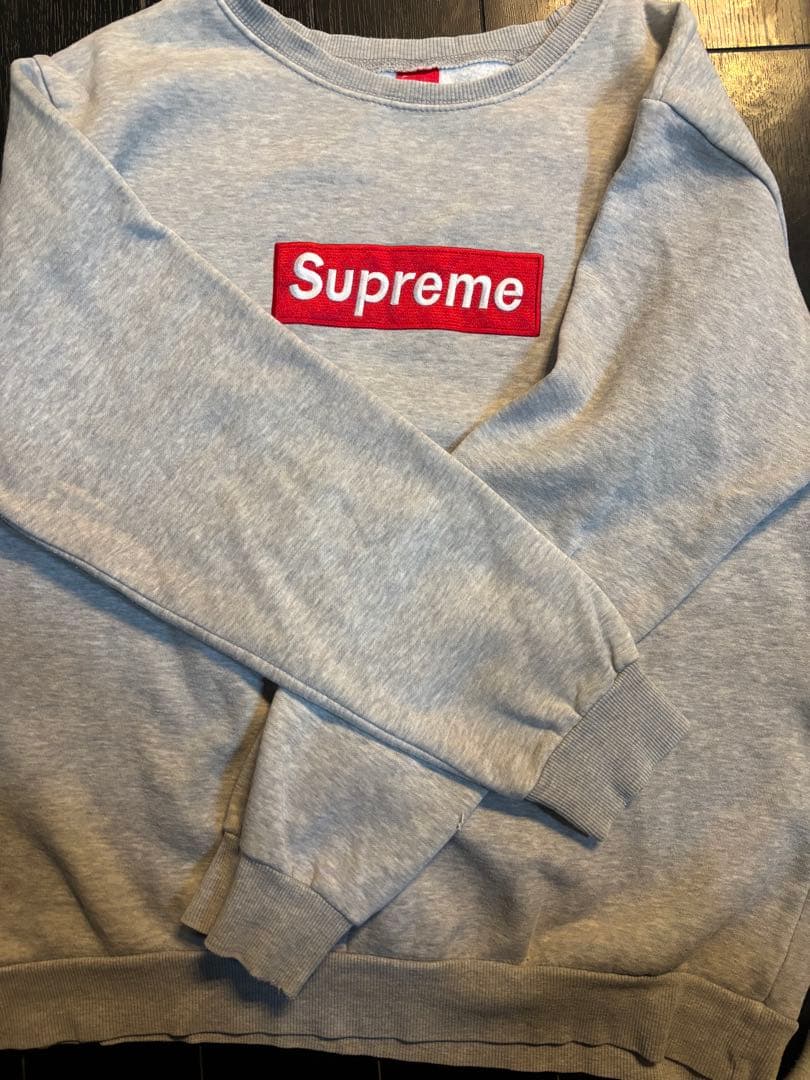 Supreme グレー トレーナー