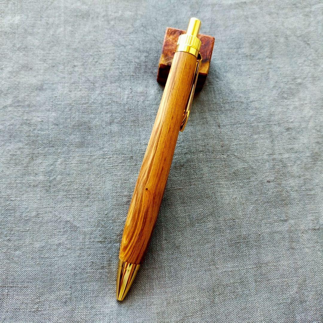 ハンドメイド　木軸ボールペン　屋久杉　0.5mm　天然木　ゴールド