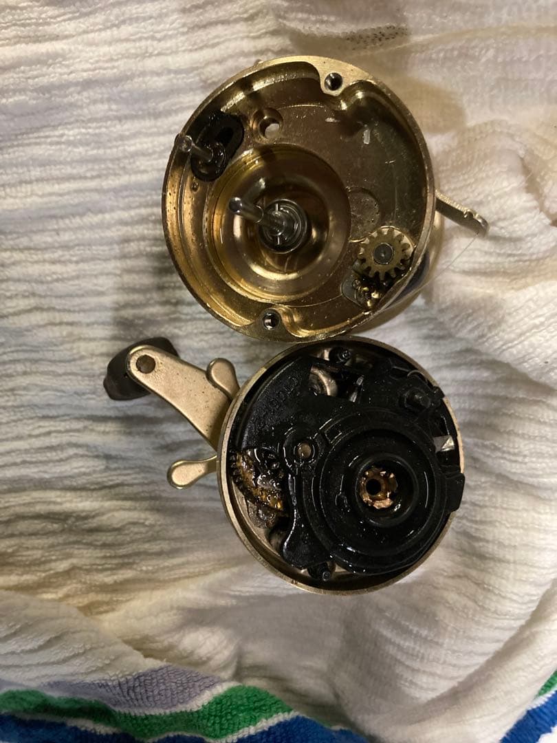 クリスマス値下げカルカッタ51xt 左巻きシマノ　カルカッタ箱無しShimano