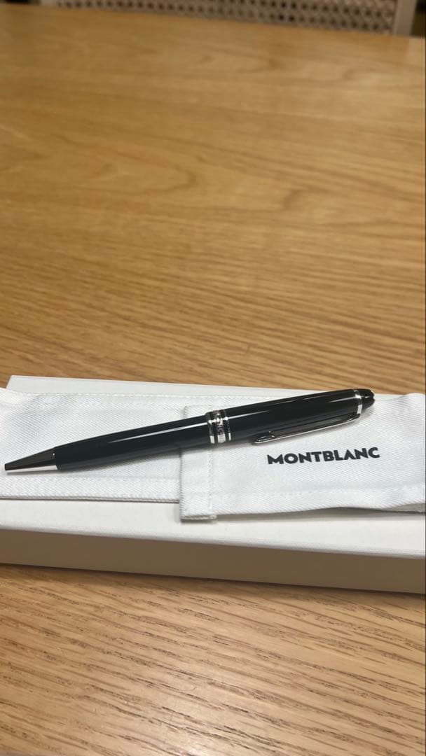MONTBLANC「マイスターシュテュック プラチナ クラシック ボールペン」