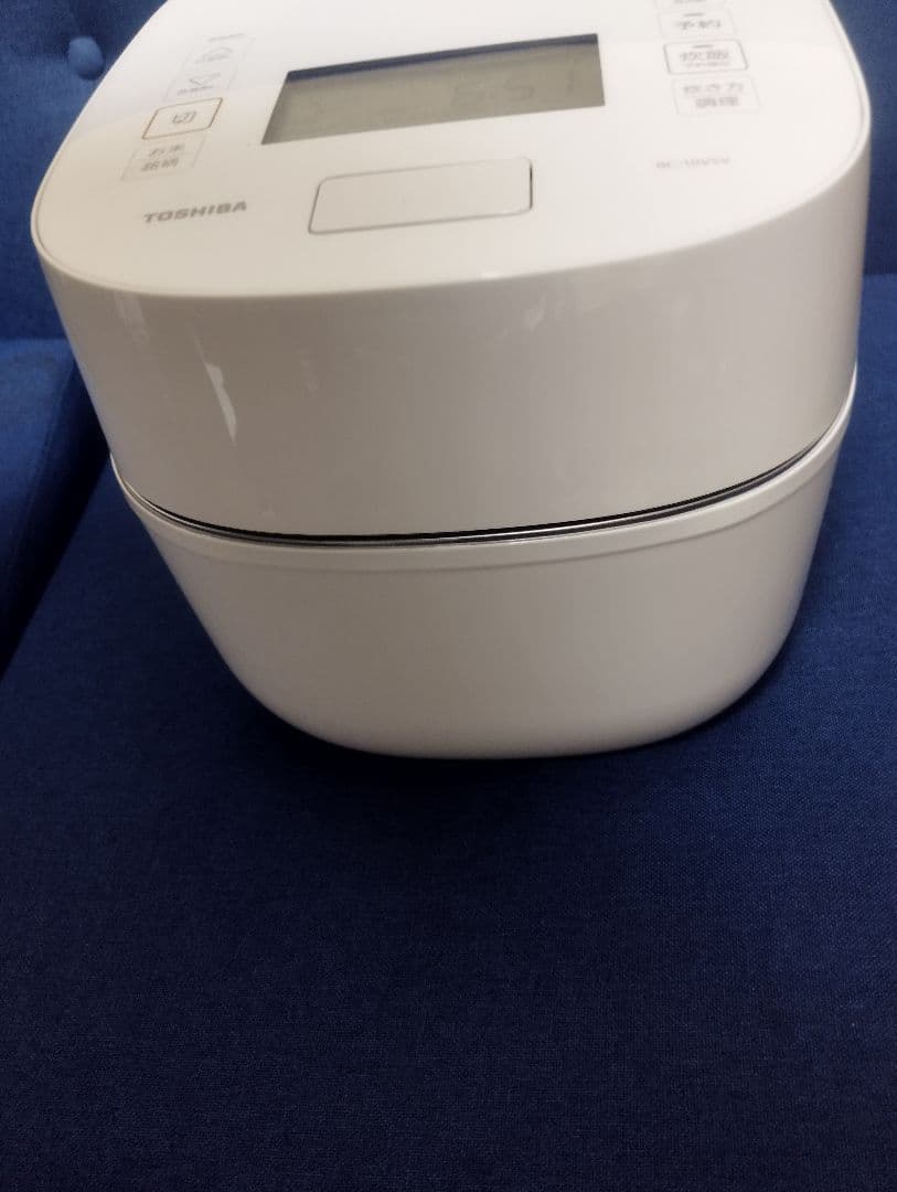 TOSHIBA RC-10V 多機能炊飯器 真空圧力IHジャー　2024年製