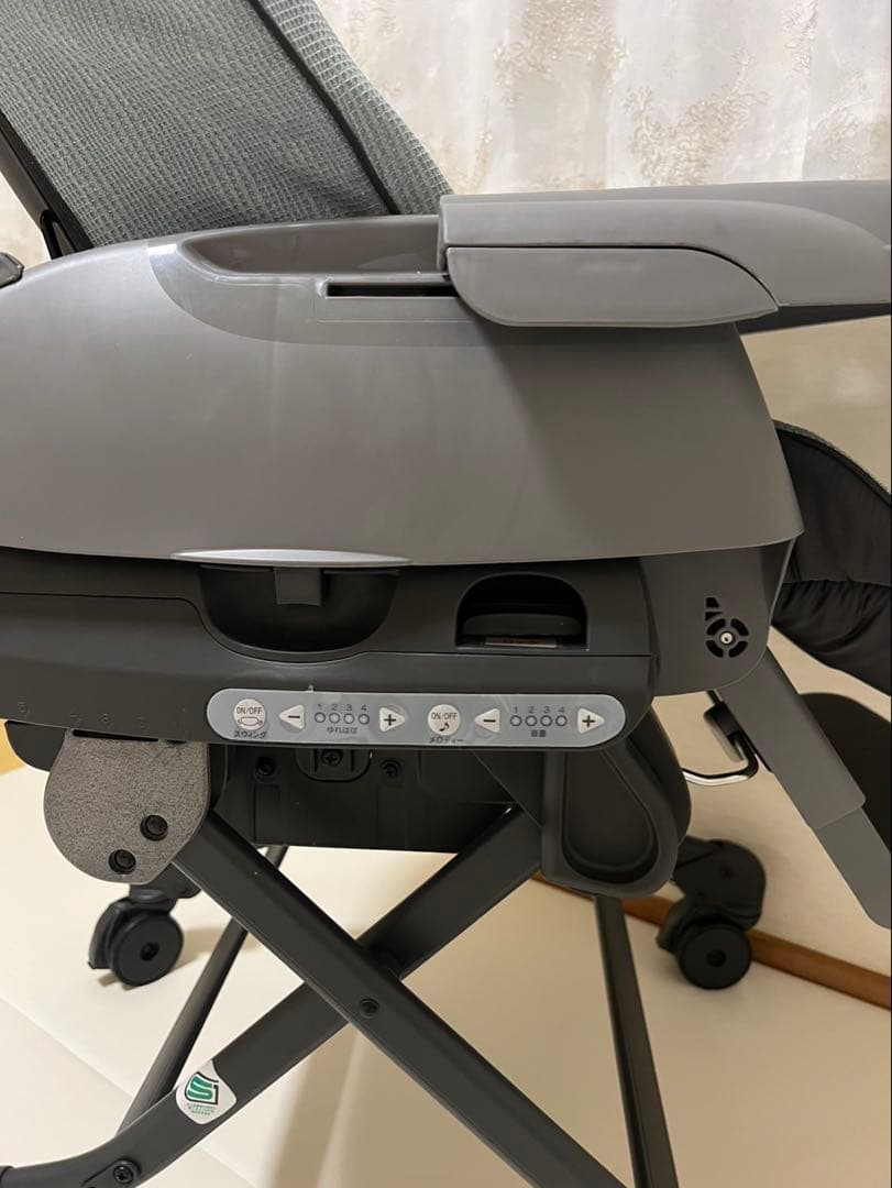 【美品】Combi ネムリラ電動ハイローチェア