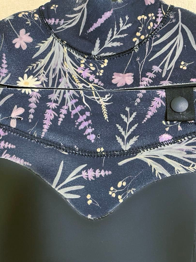 ウェットスーツ メロー　ジャーフル　3×5㎜　ロキシー　ラバー