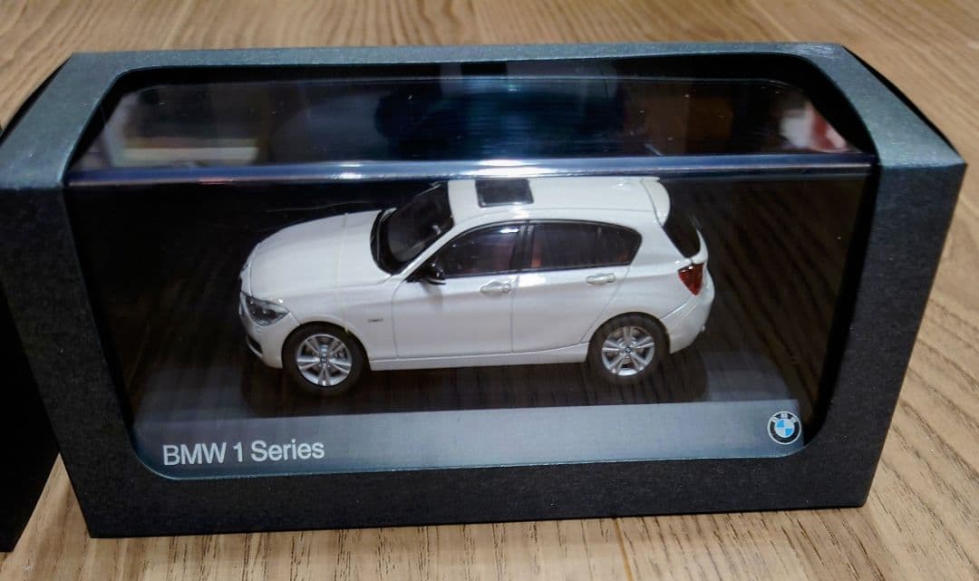 【新品】 550i & 1 Series ミニカーセット【未開封】
