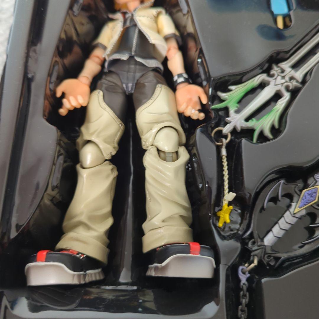 【希少】プレイアーツ改　ロクサス　キングダムハーツ　アクションフィギュア