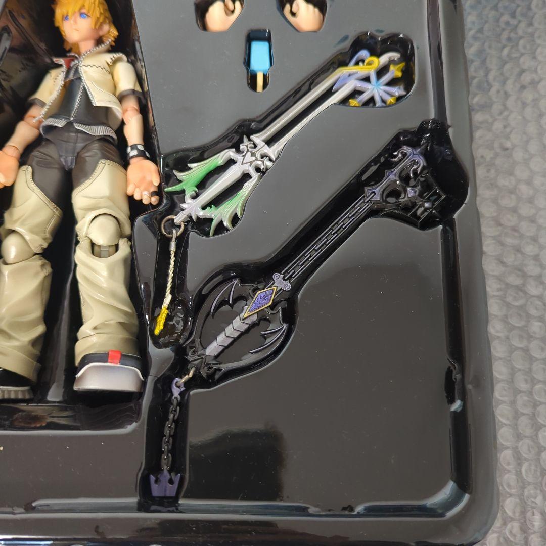 【希少】プレイアーツ改　ロクサス　キングダムハーツ　アクションフィギュア