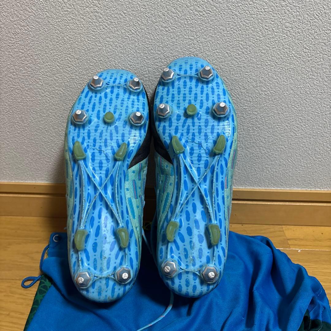 プーマ フューチャー 5.1 NETFIT MX SG(ブルー×ブラック)