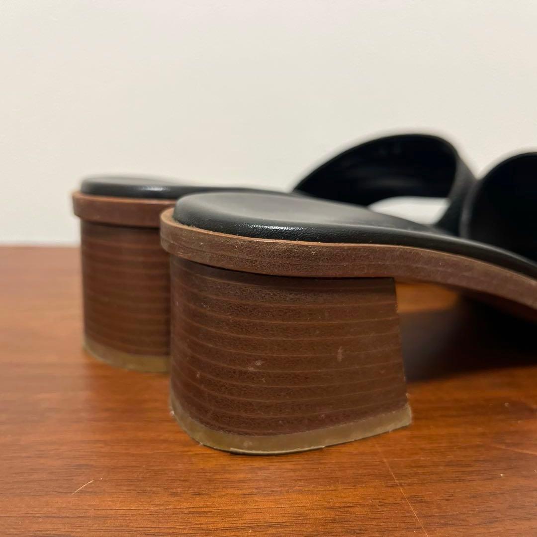 ルイヴィトン　黒　ミュール