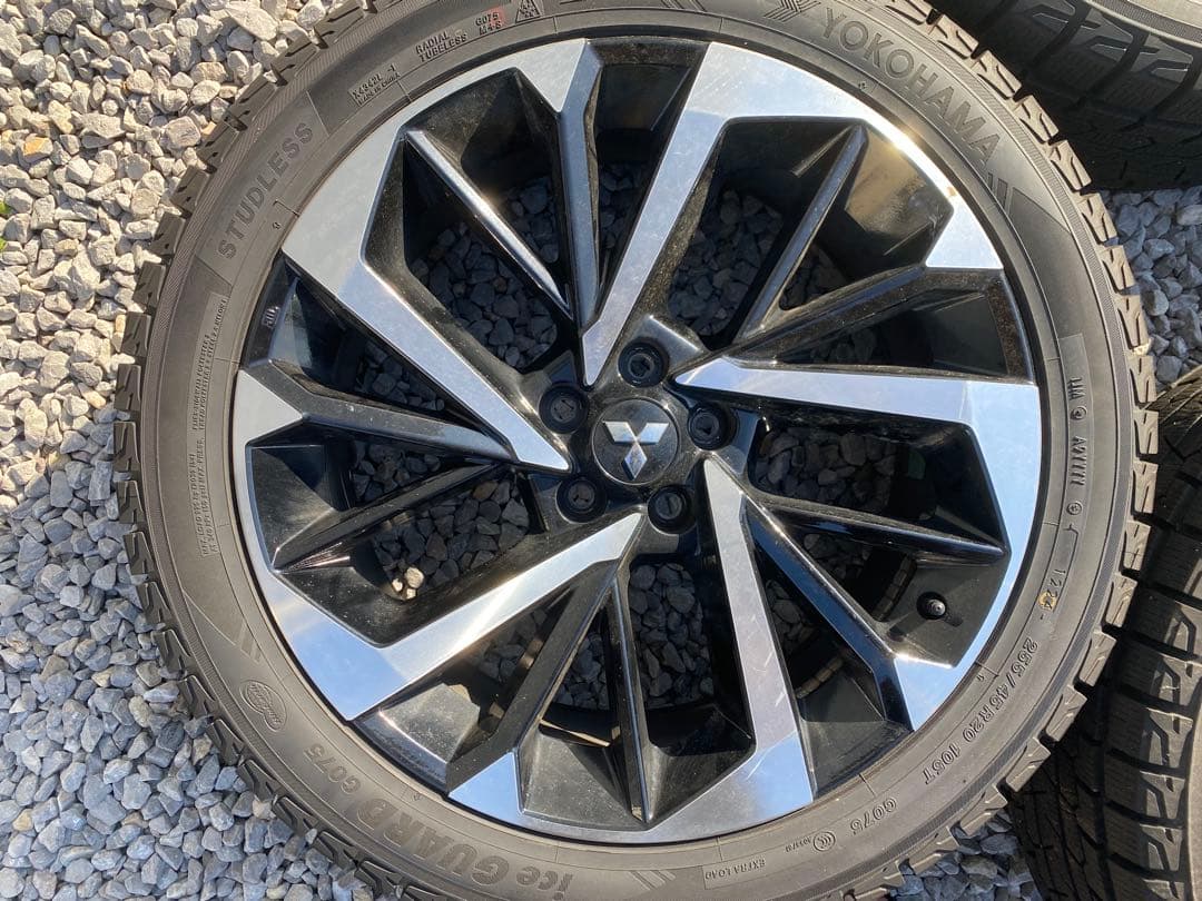 三菱 20インチ 純正アルミ&スタッドレス4本セット
