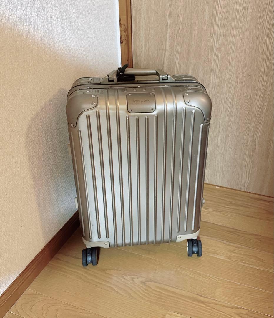 RIMOWA スーツケース　35L ゴールド