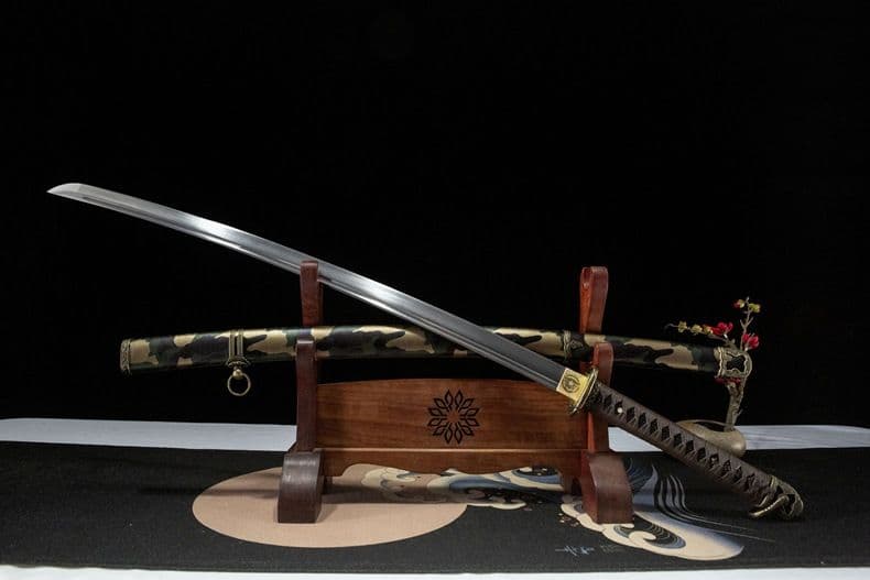 98式軍刀 迷彩 武具　刀装具　日本刀　模造刀 居合刀 武士道 手鍛造打 鋼刀