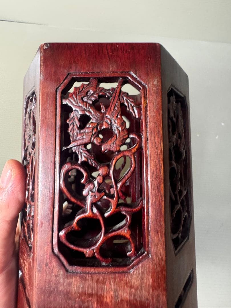 2377 筆立て 六角筆筒 縁起 六角透かし彫り　書道　置物