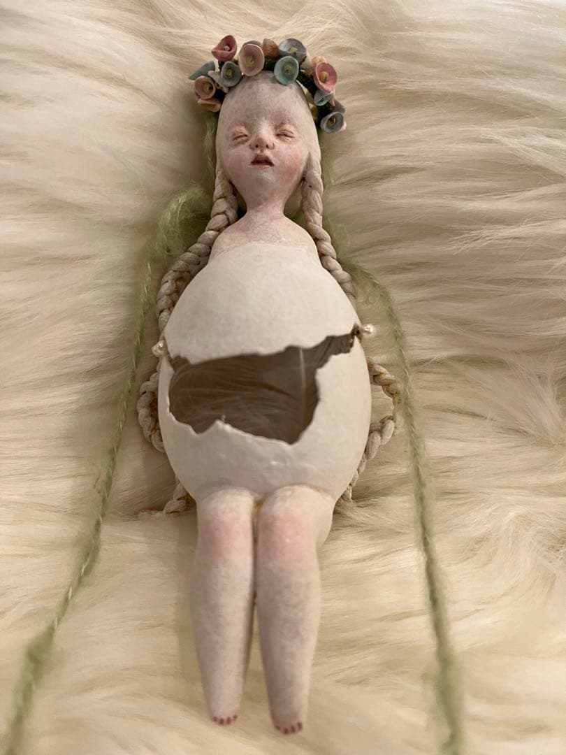 手作り卵型人形 花冠付き　作家　haruhiさま