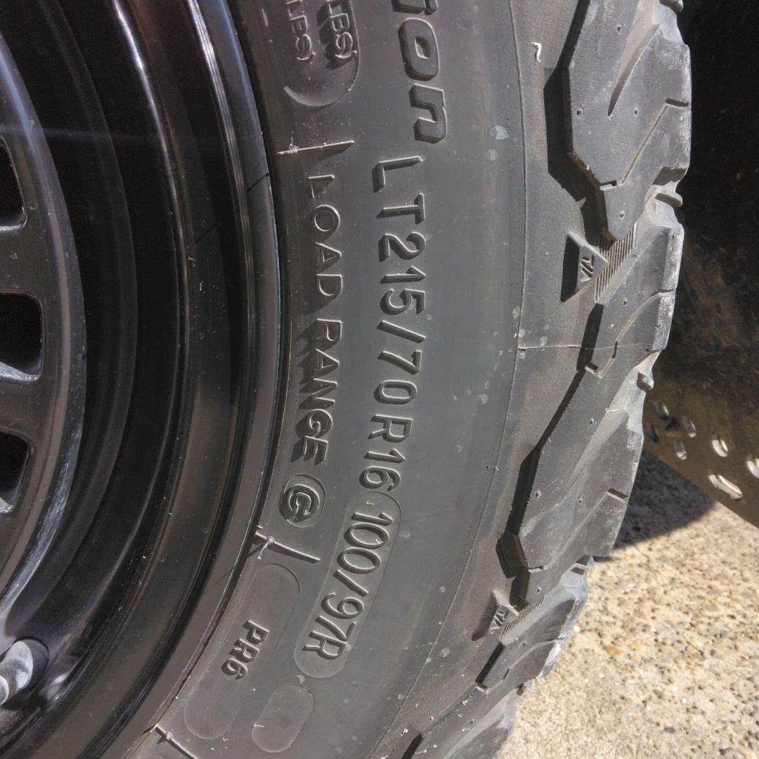 値下げ　ハイエース、ディーン 16インチ 6穴 ホイール 4本 マットブラック