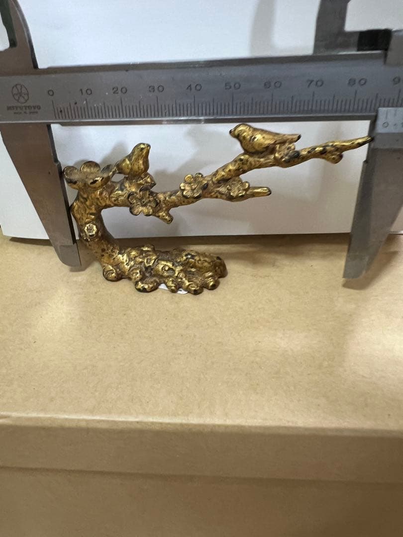 枝梅鳥銅鎏金筆置き