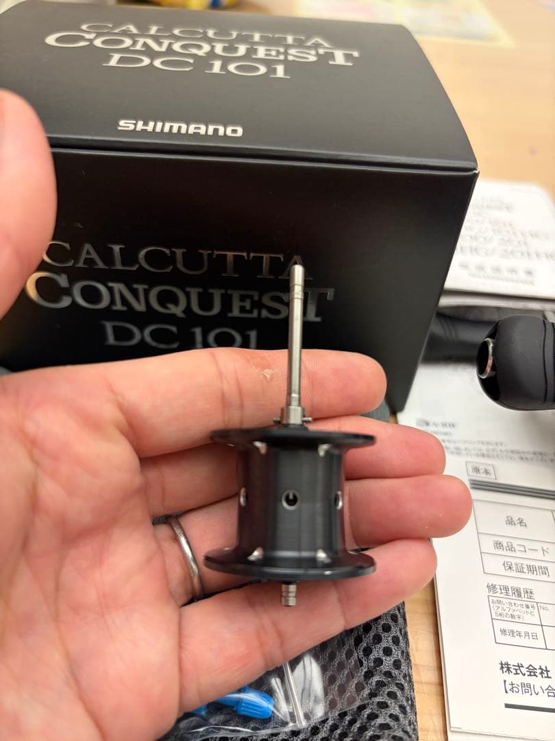 シマノ 20 カルカッタ コンクエスト DC 101 LEFT