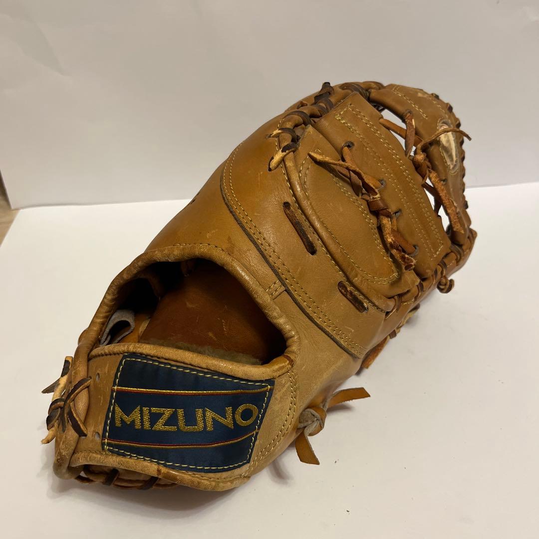 ミズノ ワールドウィン　赤カップ　ファーストミット