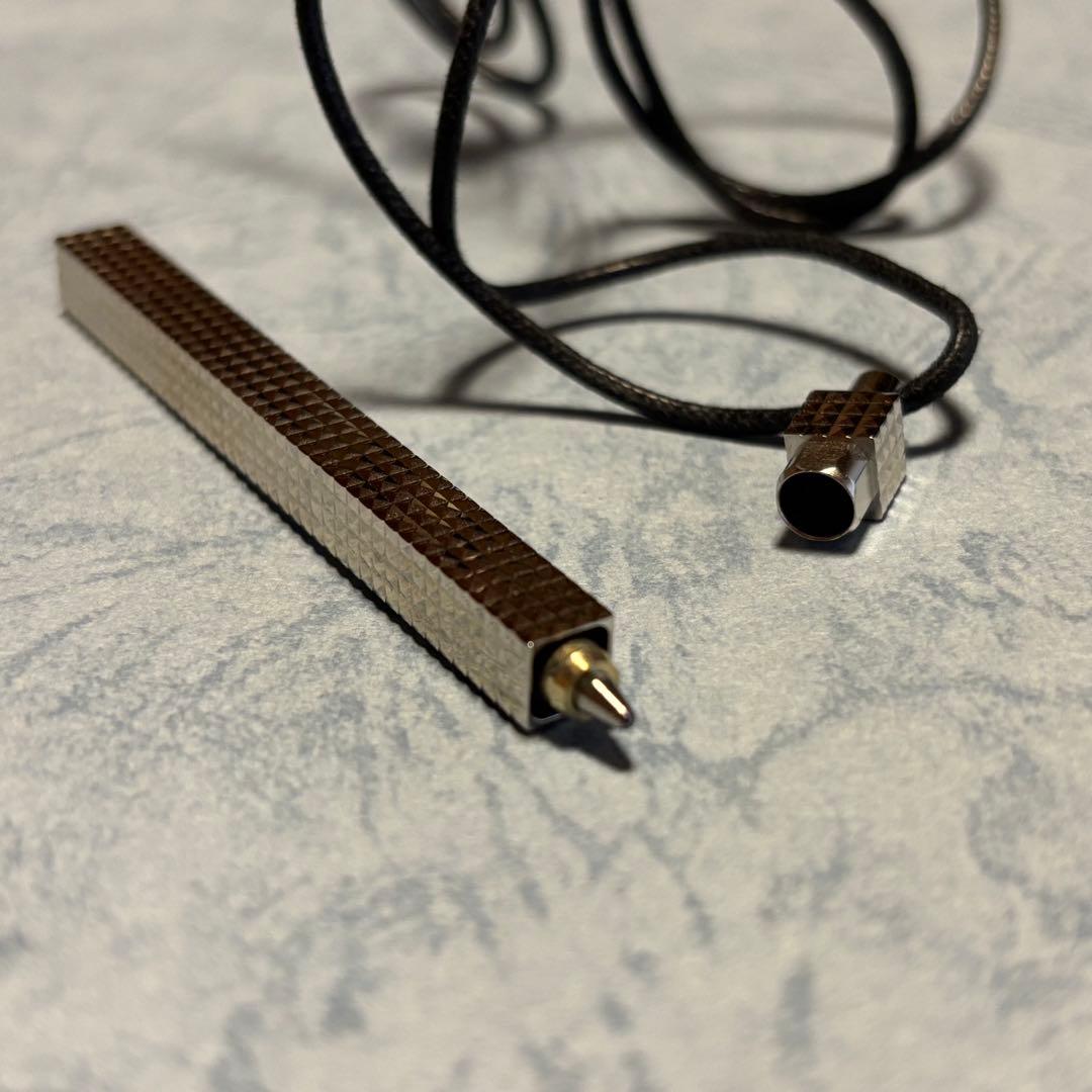 週末特価【レア】ST Dupont ボールペン　ペンダントタイプ　ミニサイズ