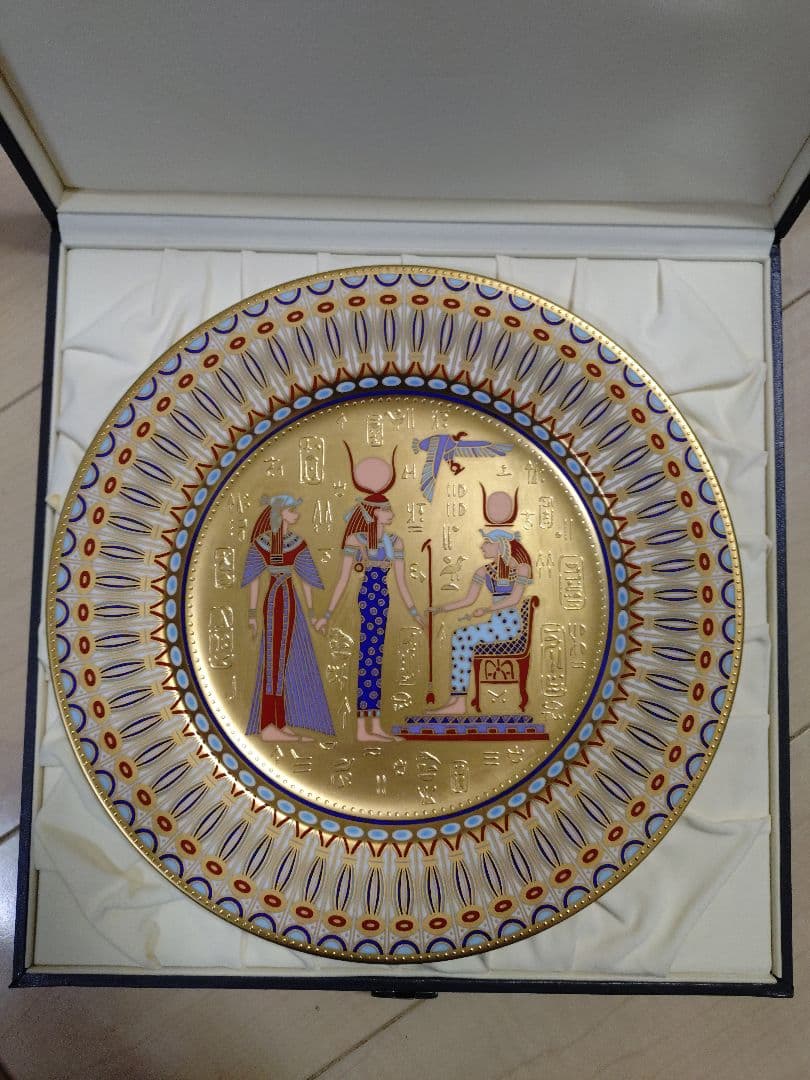 飾り皿　古代エジプト装飾NARUMI Couronne de Muse