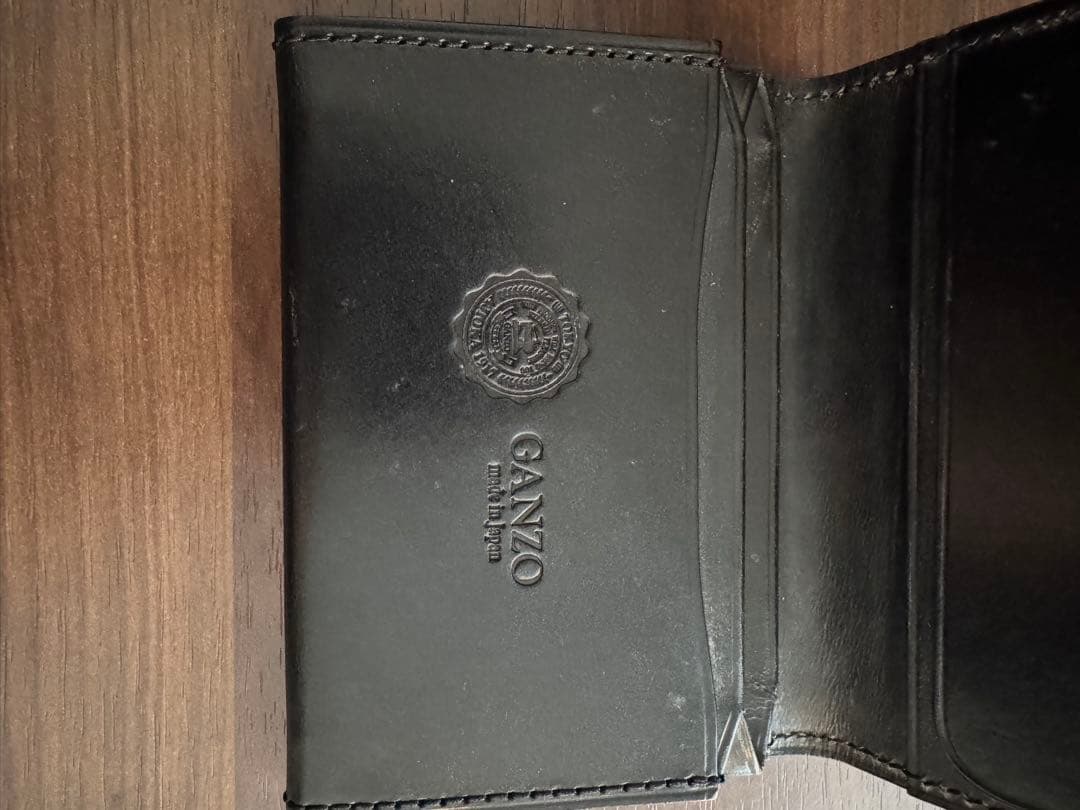 【GANZO】ガンゾ　AVON (エイボン)名刺入れ