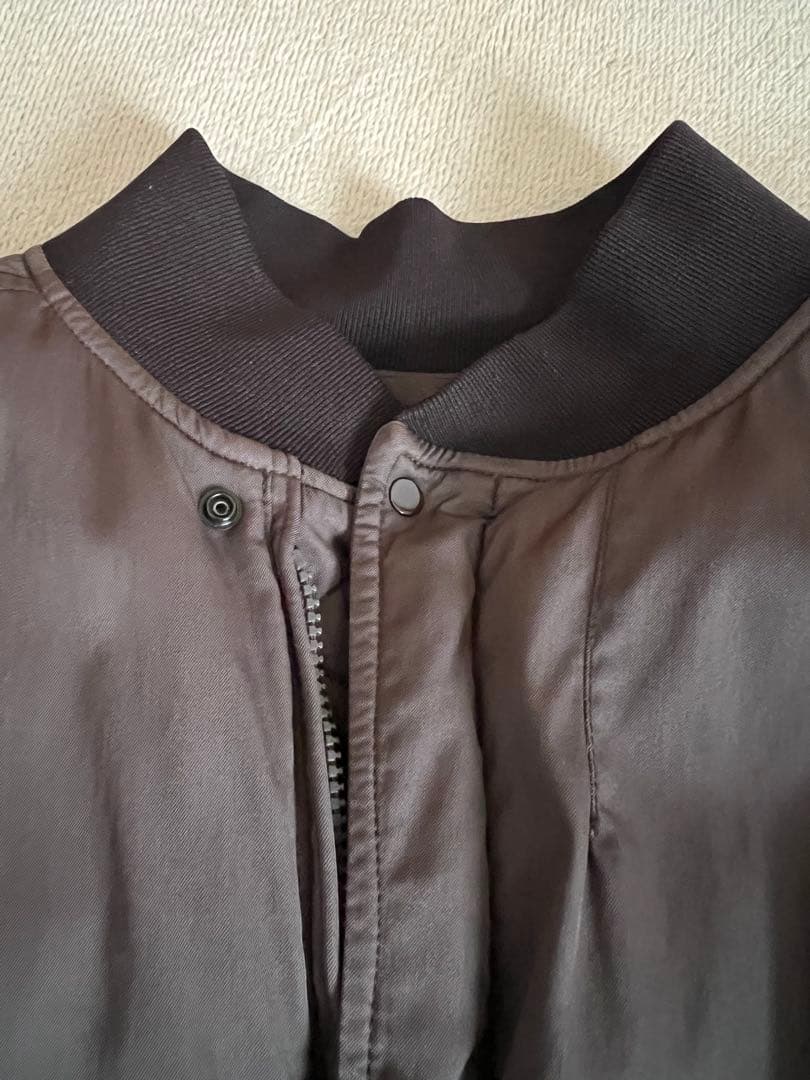 ストーンアイランド　ゴースト　ボンバージャケット