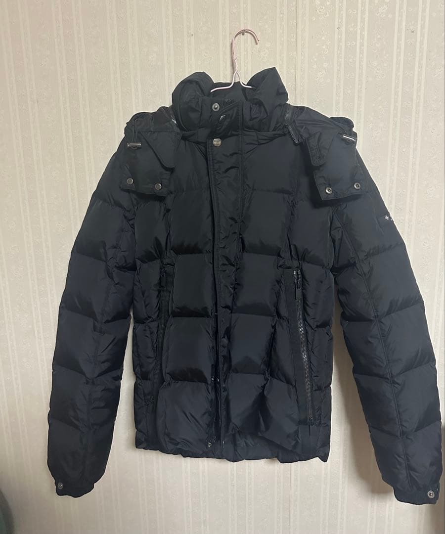 美品　タトラス　ブラック　ボエシオ　02サイズ　ダウンジャケット