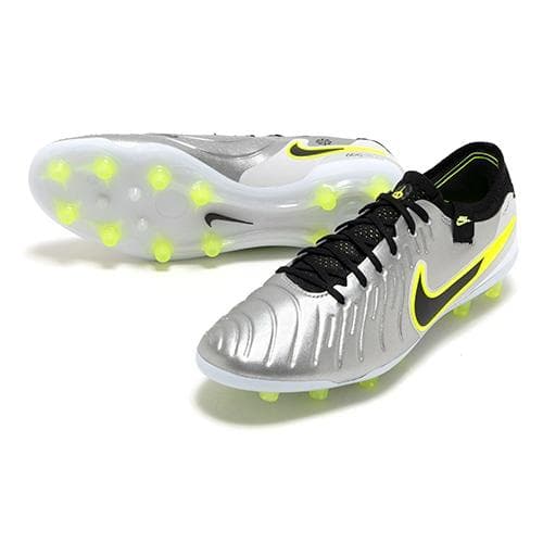 26.5cm　ナイキ　サッカー　スパイク　ティエンポ レジェンド 　DV4330