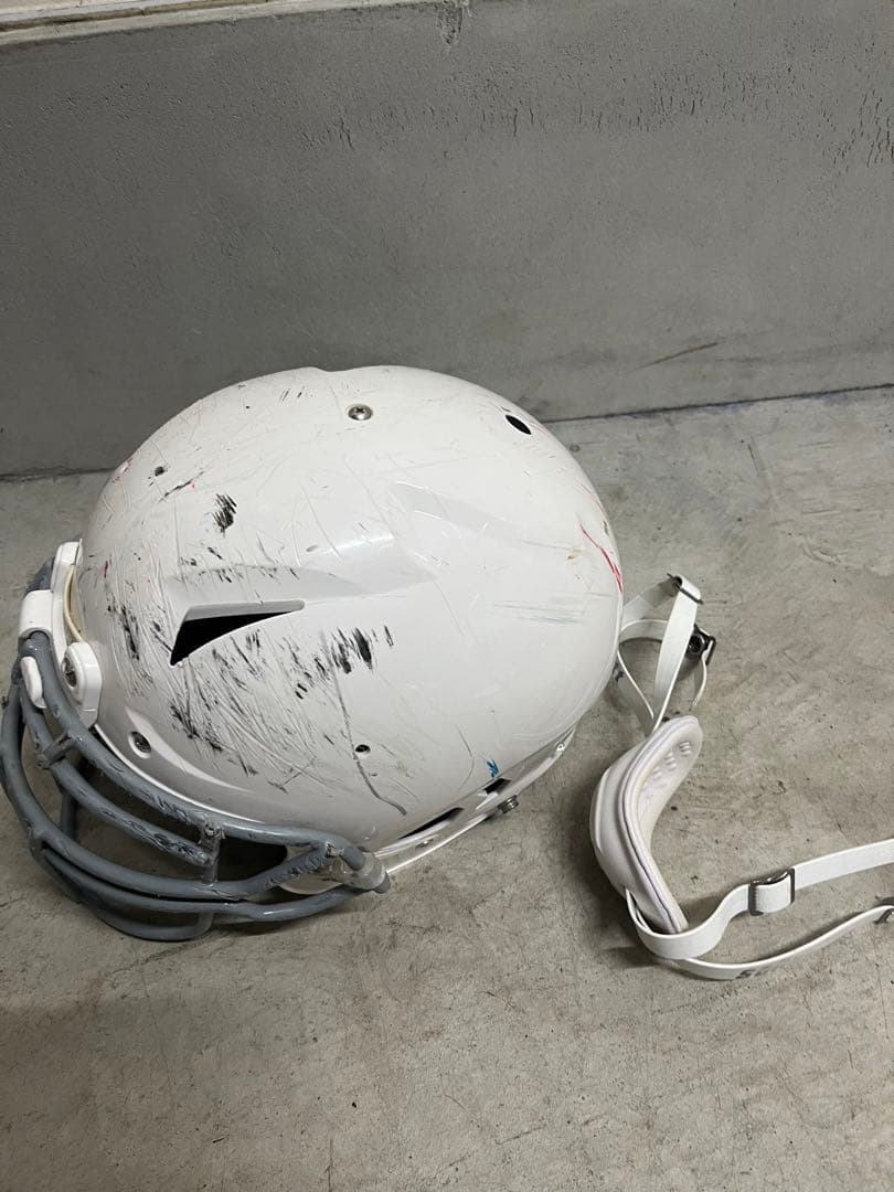 Schutt アメリカンフットボール ヘルメット