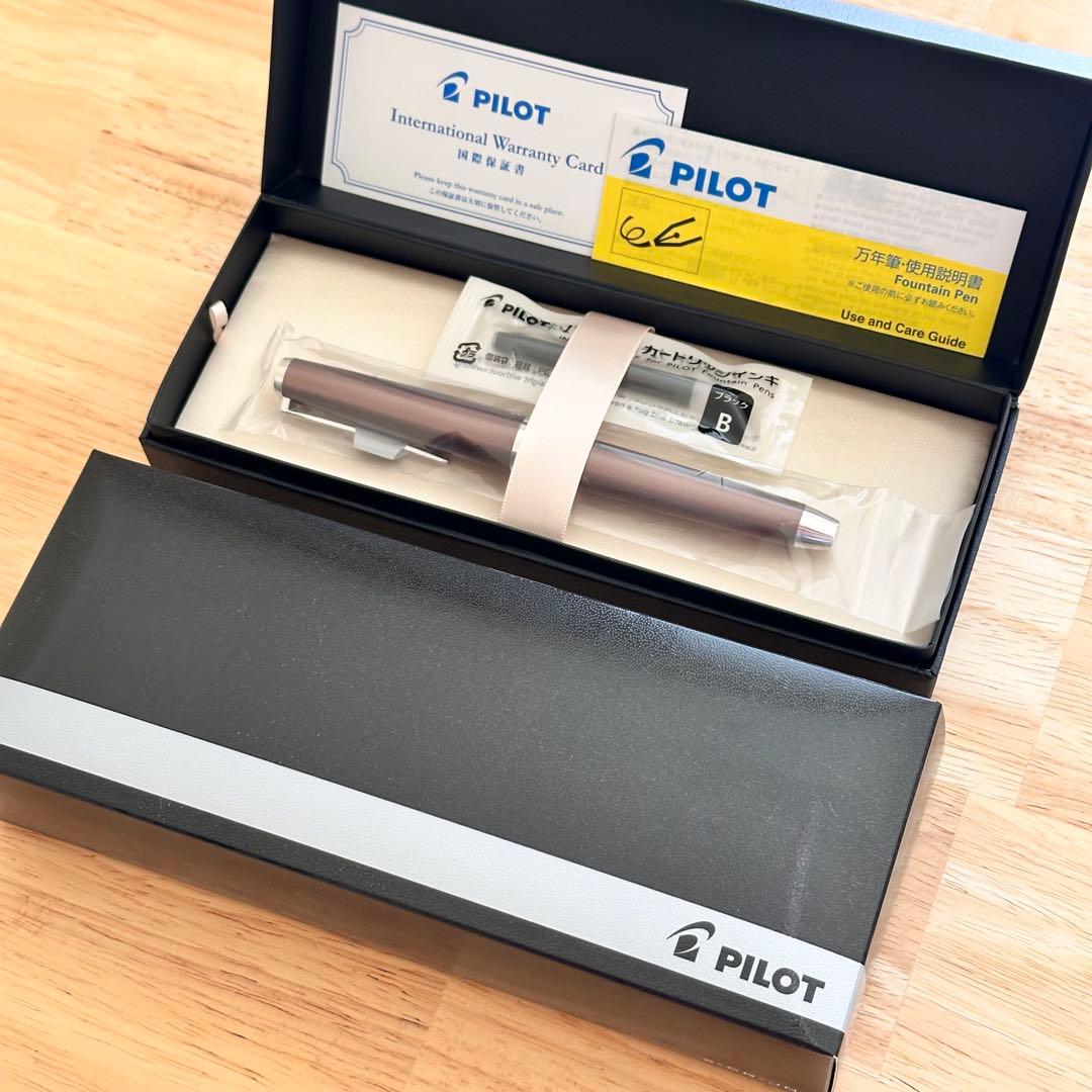 PILOT エラボー 万年筆 軟細字 ブラウン FE25SR-BNSF国際保証書