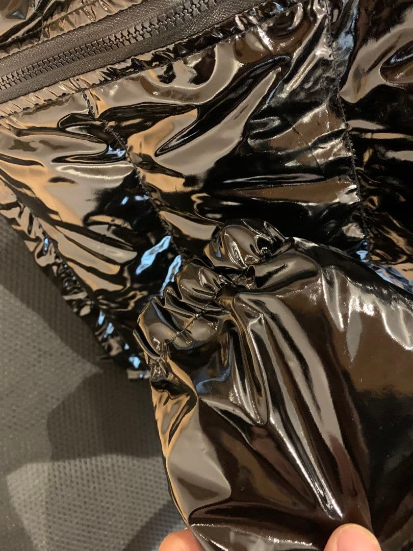 Trapstar ダウンジャケット ブラック 光沢 Mサイズ