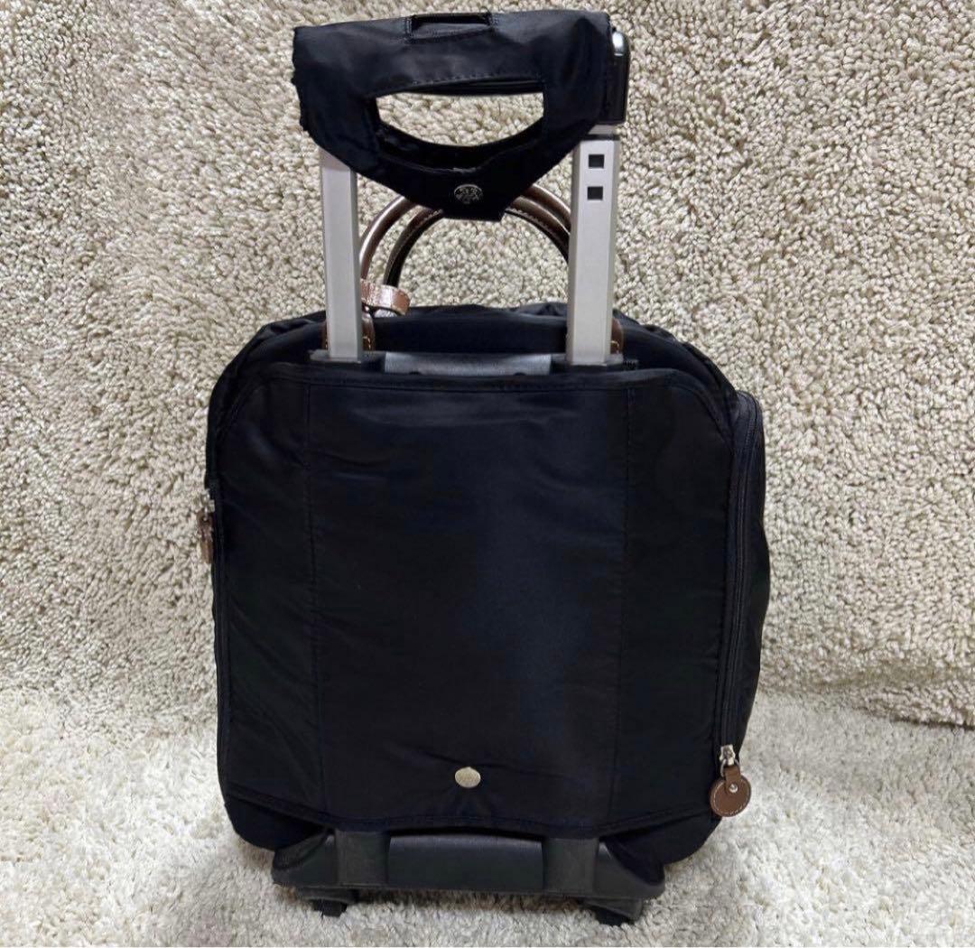 カナナ♥️キャリーケース