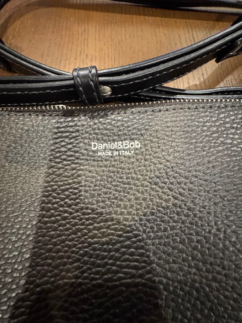 完売品　Daniel&Bob（ダニエルアンドボブ）　ショルダーバッグ