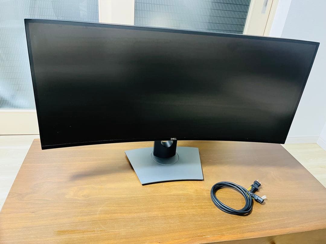 DELL U3818DW 湾曲モニター　本体
