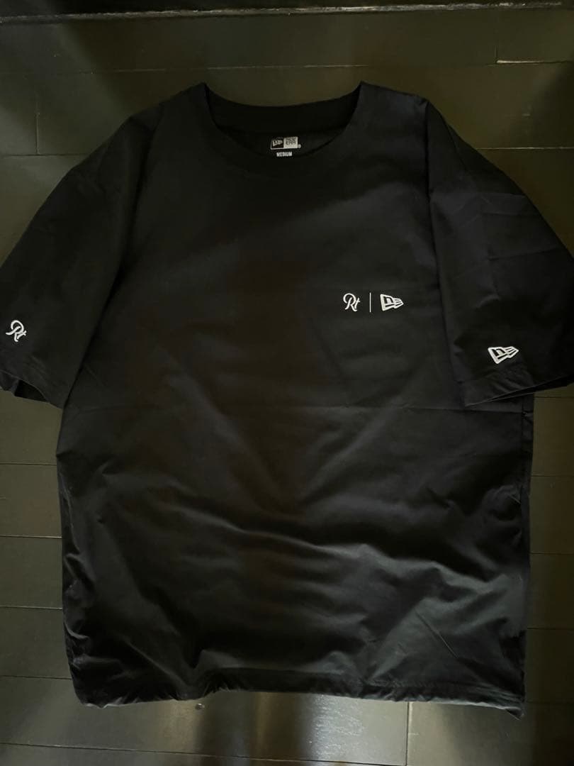 NEW ERA × Runtrip 半袖ウインドシャツ