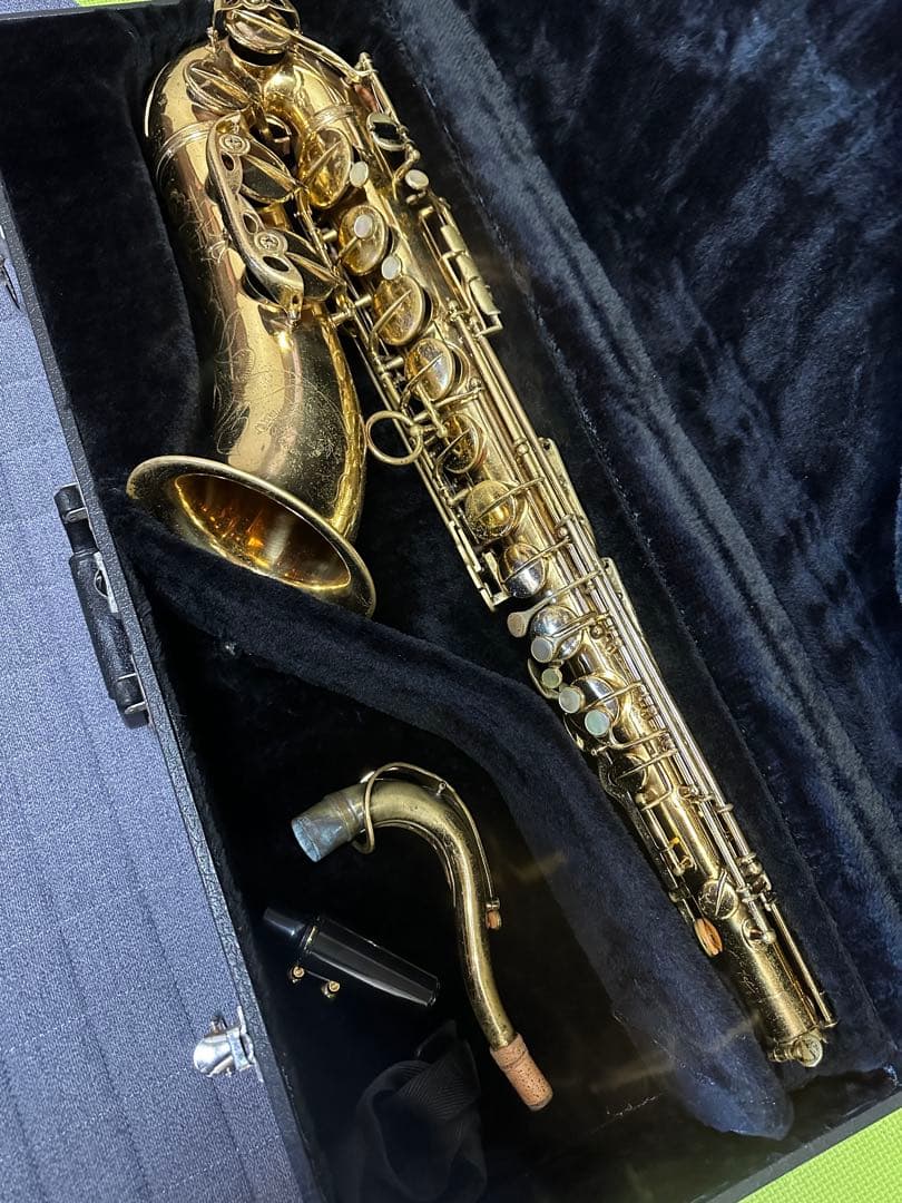 ida Maria テナーサックス　ハードケース　ストラップ　マウスピース付き