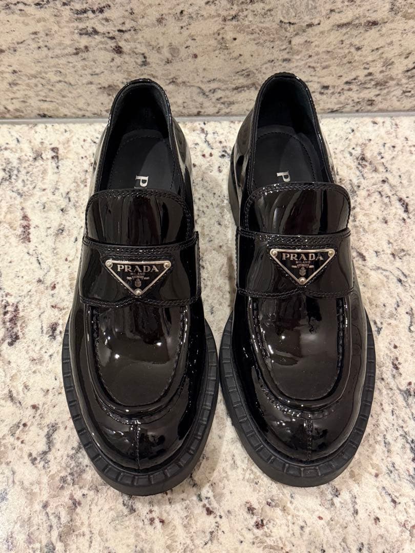 PRADA ローファー エナメル 37cm ブラック