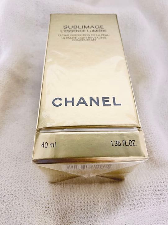 シャネル サブリマージュ レサンス ルミエール