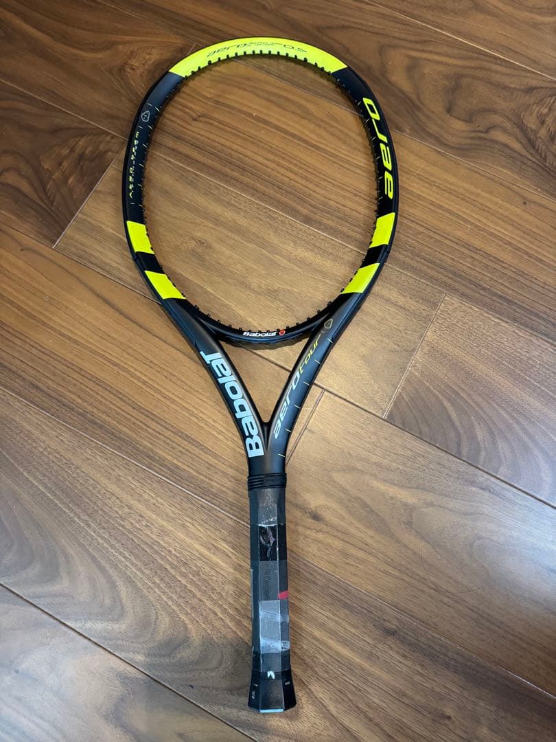 Babolat Aero tour アエロツアー　バボラ