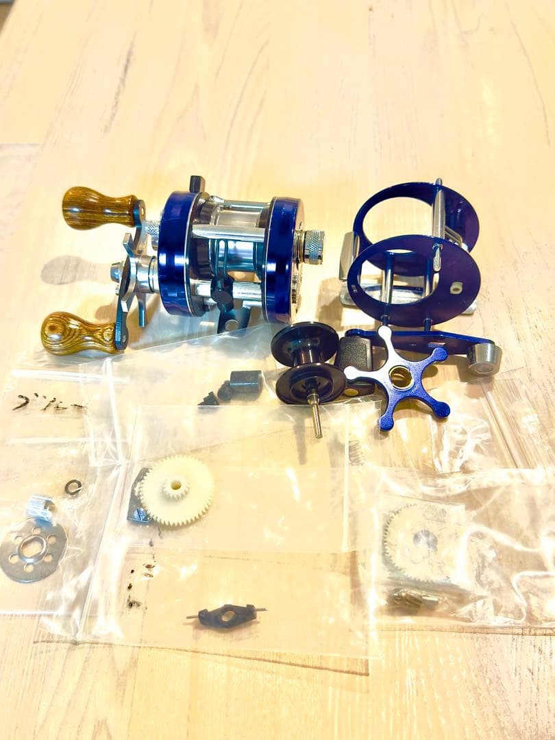 ABU 1500c ブルー　アベイルフルカスタム