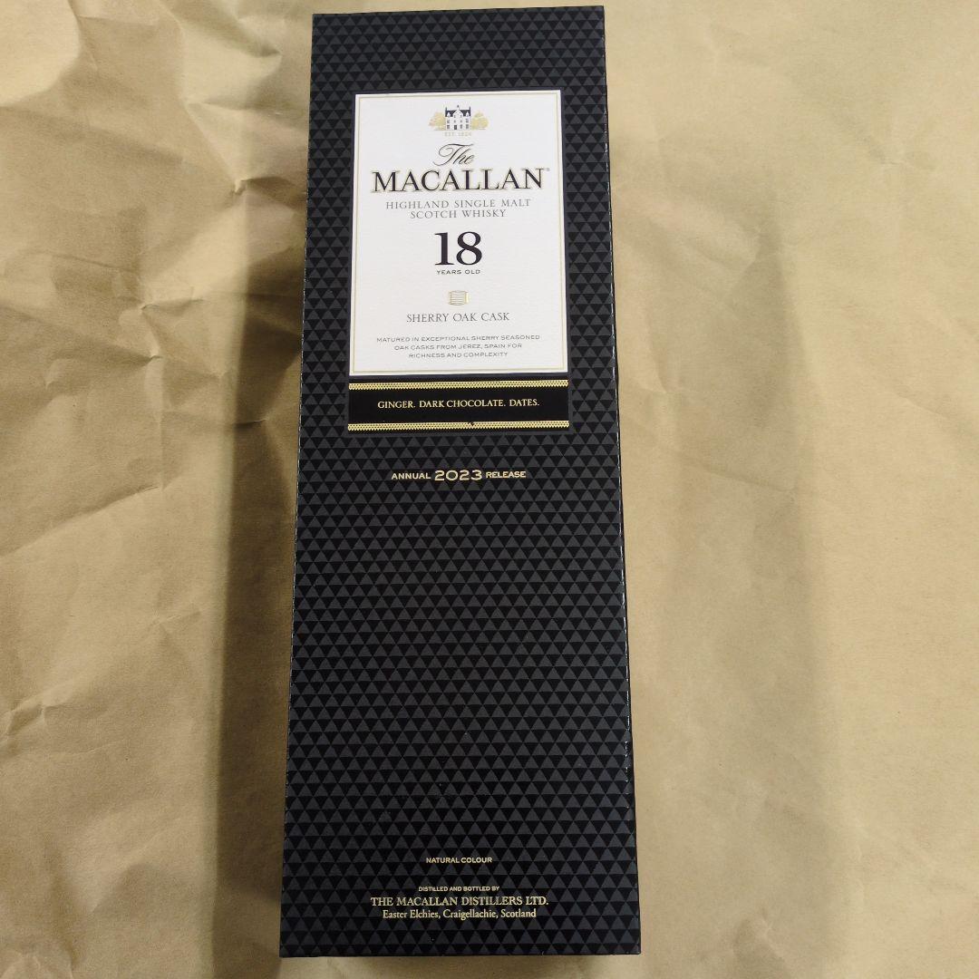 ウイスキー The Macallan 18 Year Old Sherry Oak