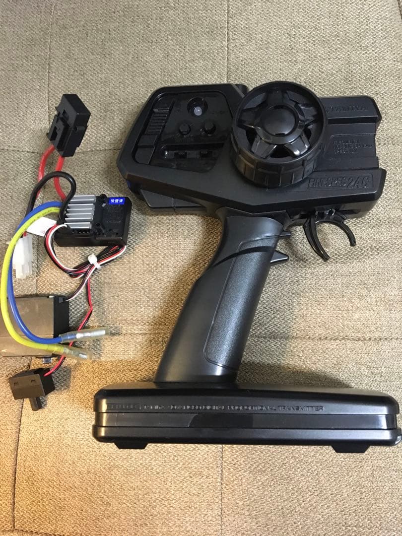タミヤ　ファインスペック2.4G 送信機　TRE-01 TSU-03