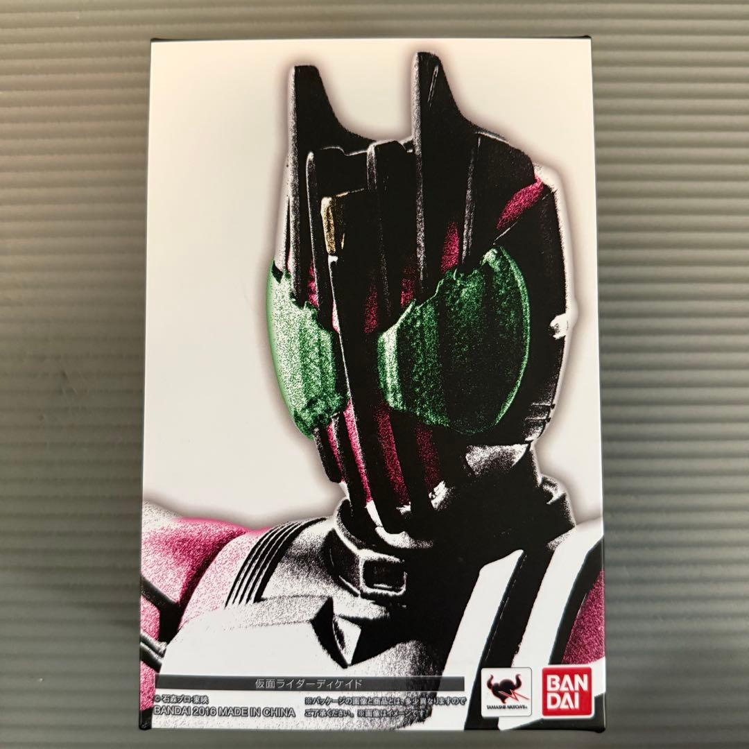 真骨彫S.H.フィギュアーツ仮面ライダーディケイド