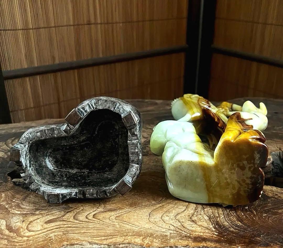 古翡翠 緑砡石 瑪瑙 鳳凰 象嵌台座