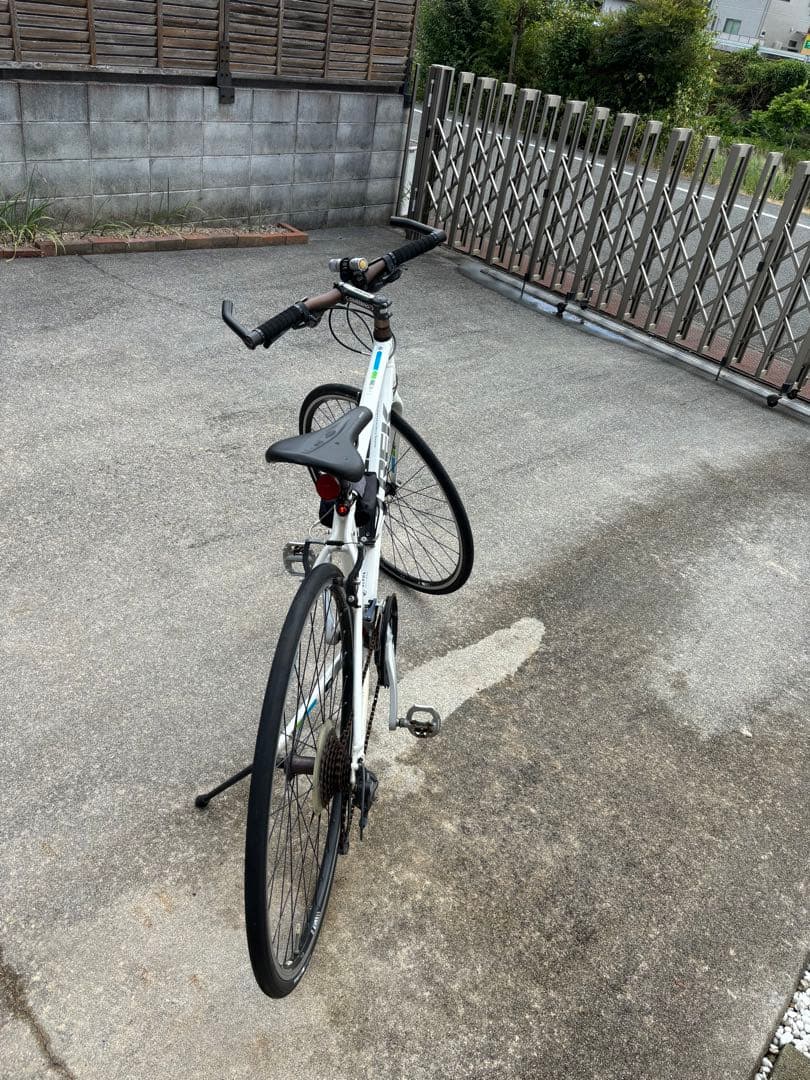 クロスバイク　自転車