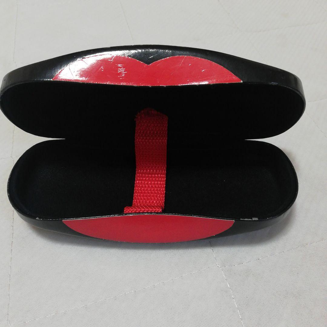 less than human 　アンダーリム　サングラス