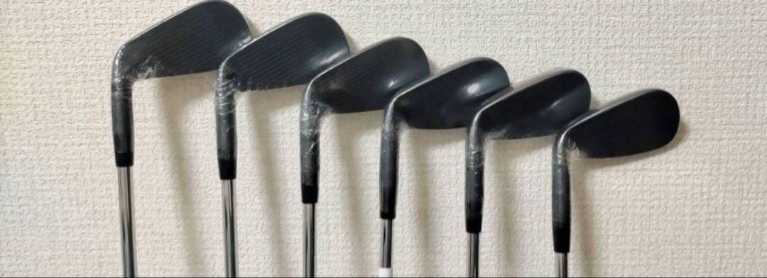 新品 コブラ Tec X Black アイアン 6本セット ダイナミックゴールド