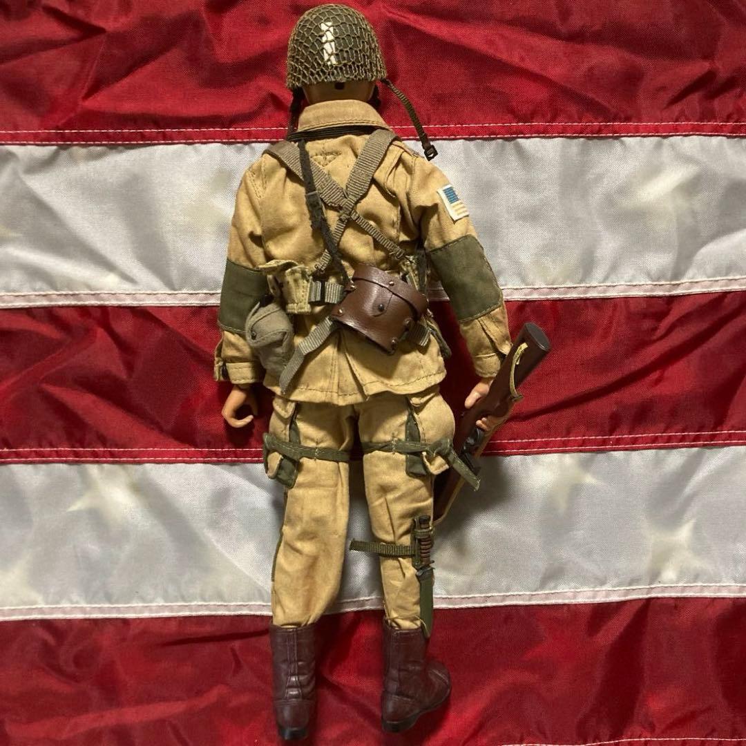 ドラゴンモデルズ製1/6米陸軍第82空挺師団中佐カスタム(箱無し訳あり品)